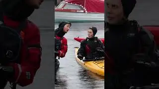 Valgfag kajakk! Her f&aring;r pr&oslash;ve deg p&aring; rulla. #kajakk #kayak #fhsliv #lofoten