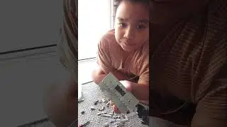 Today, we're building a max radio set