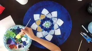 Kay&rsquo;s Table Painting and Resin Process