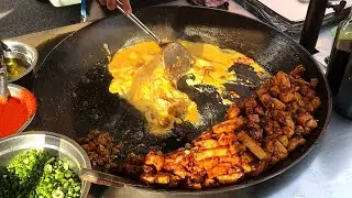 RM2?! Fried Carrot Cake | JB Night Market | Malaysia Street Food | Taman Ungku Tun Aminah | 马来西亚夜市美食