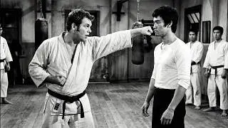 Why Bruce Lee Never Reacted the First Time...