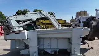 Metso Hopper with Vibrating Chute