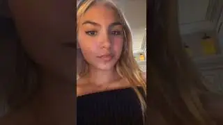 A Beautiful Girl Sexy Is Cooking In The Kitchen 🍲💖 #live #subscribe #beautiful #girl 