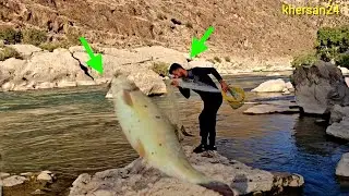 Yusuf's art of fishing in the mountain river🌊🐋
