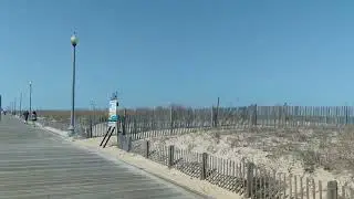 The sounds of sand and sea