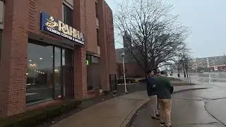 Wayne State alumni and friends bring halal caf&eacute; dream to Midtown Detroit
