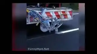 Amazing Road-Painting Robot! 🚀 Technology That Paints White Lines Automatically