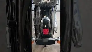 the new #jawa350 ebony black with alloy