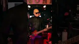 D-ROK BASS JAM taking some corners on some new soundtrack music im working on  #dingwallbass