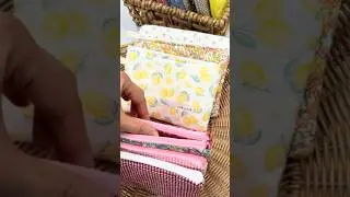 Browsing for a pouch, as if I were in the library 🤭 #pouch #makeup #sewing #handmade #smalbusiness