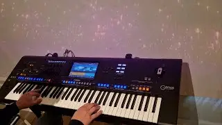 Feliz Navidad - Yamaha Genos Cover