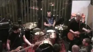 THE GUNDOWN- Trashtown fists (Ateneu popular de Nou Barris 21-1-12)