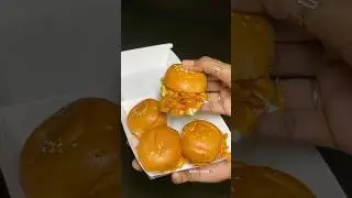 60₹ ku worthy mini burger🥹&hearts;️🍔 Chennai la dubai burger🥳 | Nive&rsquo;s Vlog #shorts