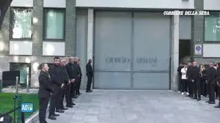 Giorgio Armani, la camera ardente all'Armani/Teatro di Milano