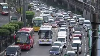 Crazy Traffic Metro Manila