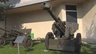 Krupp LeFH 18/40 105-mm Howitzer (1942) Exterior and Interior