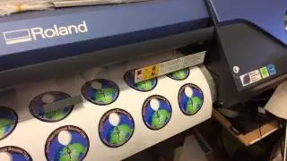 Printing and cutting promo stickers