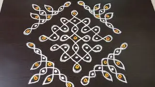 Daily simple kolam with side border ⚛️ melikala muggulu⚛️ side border ⚛️ festivals kolam ⚛️