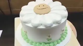 Beautiful Flower Design Cake Decoration | Fresh Cream Floral Cake #youtube video #cake #viral 