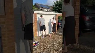 Garage door clean 🧼 #cleaning #clean #cleaningmotivation #deepclean #cleaningtips #cleaningaccount