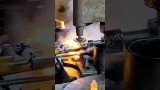 How Glass Waste is Recycled ♻️ #shorts #howitsmade #recycle