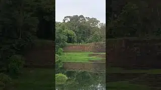 Angkor Thom Southgate #travel #angkorthom #southgate #siemreap #cambodia #greenseason