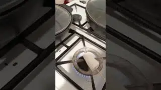 ЧУТЬ НЕ СЖЁГ КВАРТИРУ #slow_rider_ #stream #twitch #рецепты  #food #humor