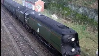 THE CHRISTMAS DEVONIAN 34067 Tangmere  + 47500 @ Exeter 15/12/2012
