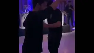 Albert Bar&oacute; bailando