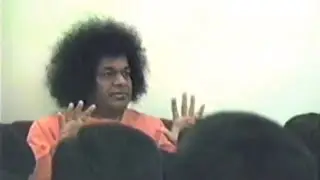 Sathya Sai Baba in Madras, February, 1990
