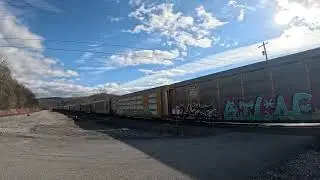 Norfolk Southern 189 with 2 up front heads South in Harriman Tennessee 