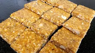 Coconut And Peanuts Chikki | नारियल सिंगदान चिक्की | coconut jaggery recipes | jaggery recipe