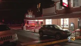 Fight Outside Pat's Steaks In South Philadelphia Ends With 1 Person Dead, 2 Others Hospitalized