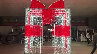 Giant Outdoor LED Gift Box Decoration - Stunning Christmas Display!