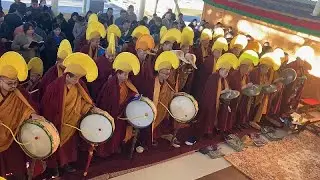 India, i monaci guidano la cerimonia per il Capodanno tibetano a Dharamsala