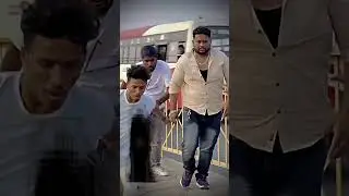 ladka ja raha tha scooty lekar thok Diya dog ko ek bhai ne Tak uthaya dog ko usko