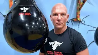 Boss Level 10 vs 19&rdquo; Water Punch Bag - Bull Doza Fight Wear