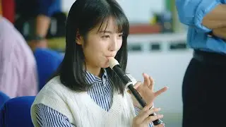 浜辺美波、見事なリコーダー演奏披露！橋本環奈に無茶ぶりも　ドコモウェブ動画が公開