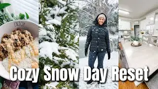 Snow Day Cleaning Motivation ❄️ Cozy Home Reset, Calm Vibes & Easy Dinner