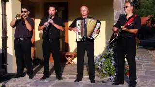 Dežur - Na&scaron;a stara čumnata