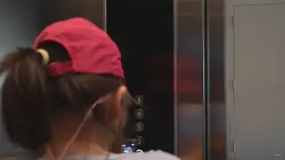 Philippines, Palawan, Hue Hotel Puerto Princesa, KONE elevator - going down