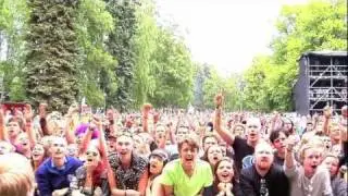 Mimikry - En flicka som är stark Live@Peace&Love 2011