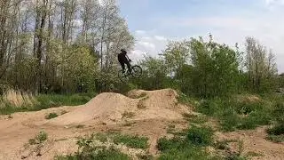 BTWA Ep. 9 - Beverly Park MTB Cedar Rapids Iowa Jump Line