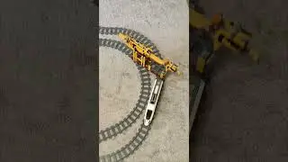 Lego passenger Train 60051 with 2-track crane