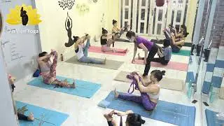 Yoga with a strap(Yoga với dây)_ Hlv Thảo Oanh