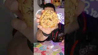 Dad Bod My Favorite Cookie Co Review! 🍪 #mukbang #cookiereview #foodreview