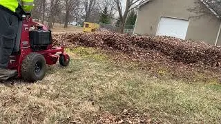 FERRIS FB1000 HURRICANE STAND-ON BLOWER....BLOWING SEMI WET LEAVES