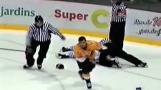 Maxime Levesque vs Brandon Hynes Oct 16, 2011