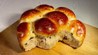Soft and fluffy milk bread roll with chocolate chip tutorial | Easy baking idea