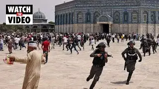 Israeli forces violently clash with Palestinians outside Jerusalem's Al Aqsa mosque